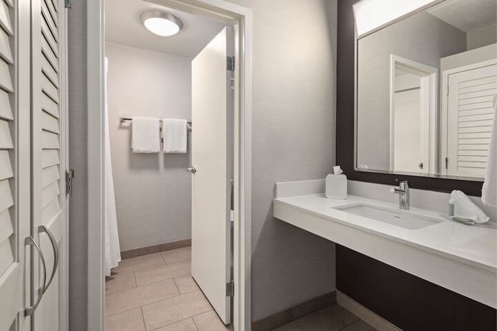 Courtyard Chicago Waukegan Gurnee