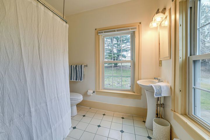 Quiet Owego Getaway Near Main Street & Riverwalk!
