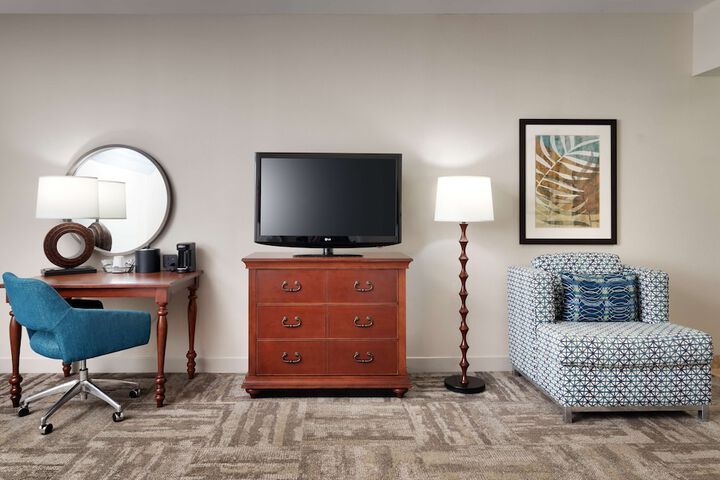 Room 19 of 51