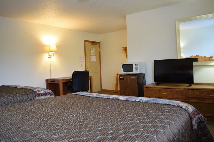 Room 9 of 40