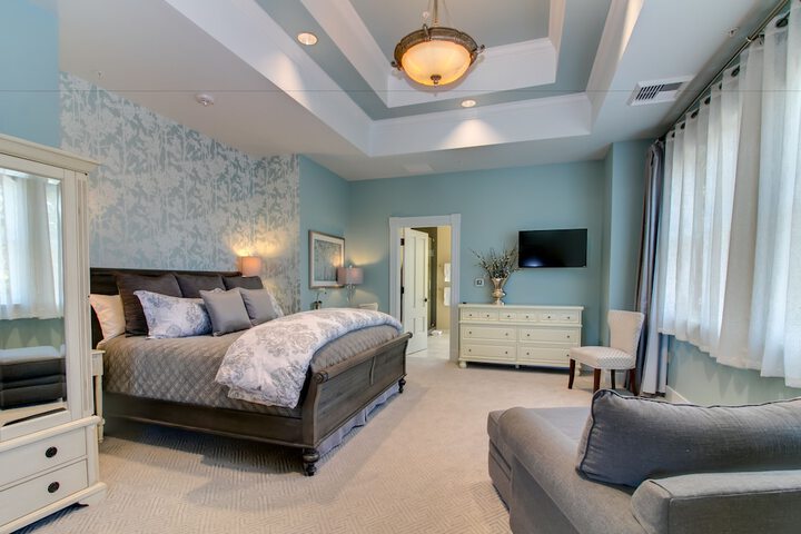 Room 20 of 97