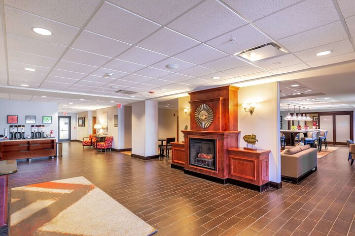 Hotel Interior 4 of 82