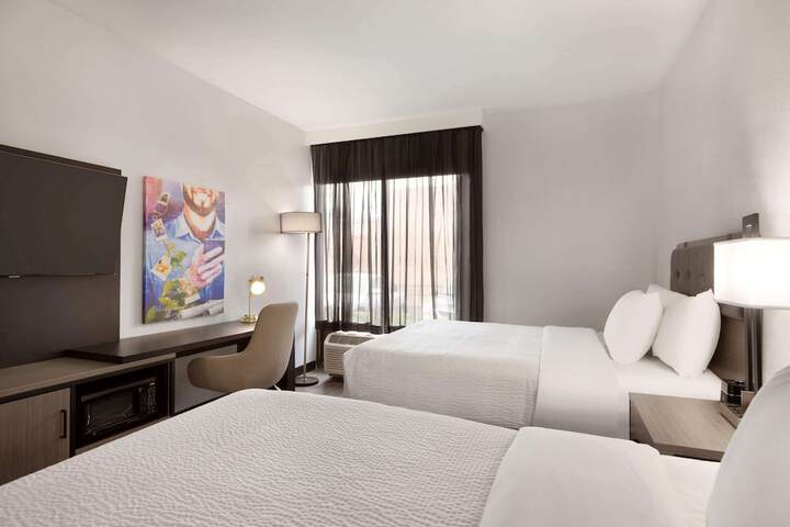 Room 45 of 70