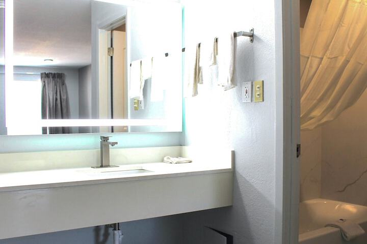 Motel 6 – Mccomb Ms