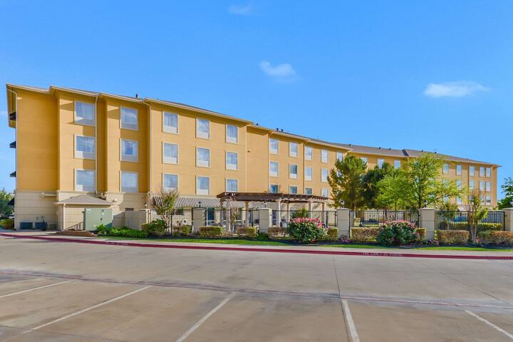 Hotel 4 of 53