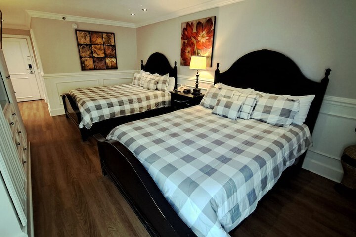 Room 65 of 159