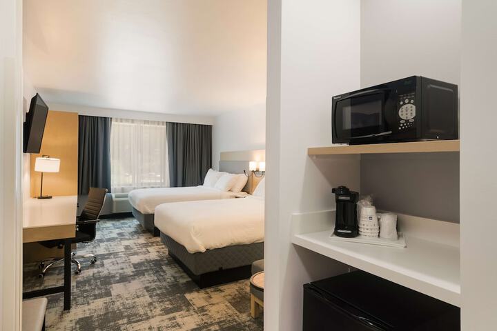 Room 21 of 31