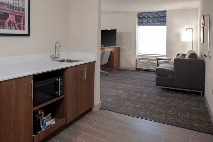 Room 14 of 26