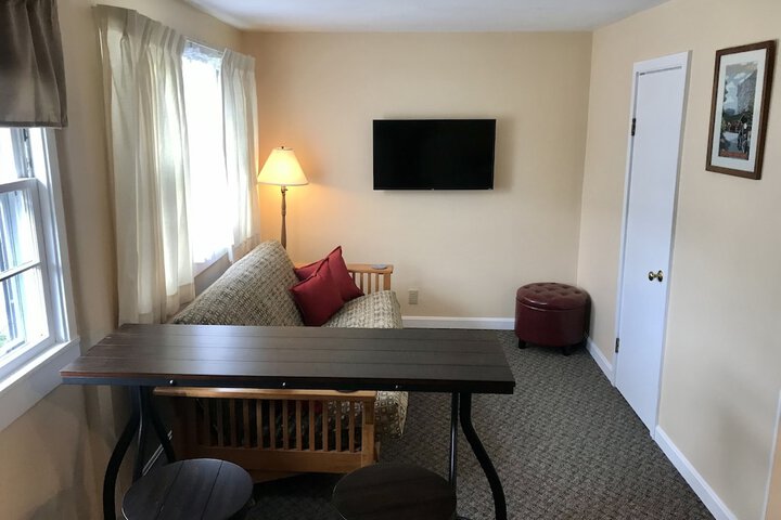 Room 30 of 44