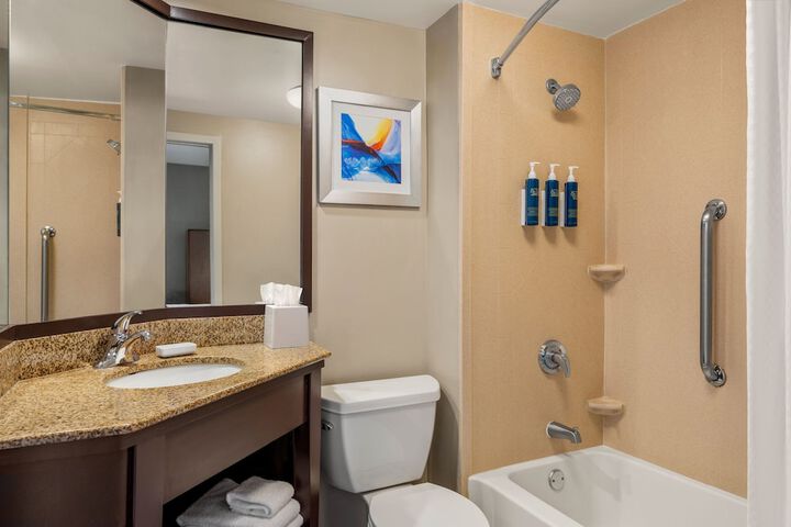 Room 16 of 25