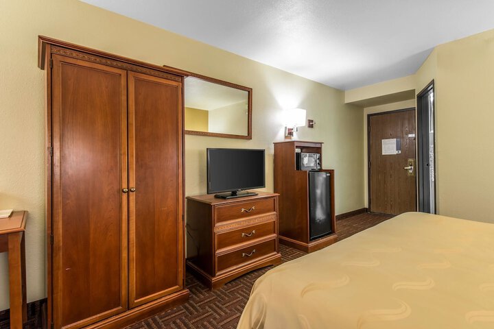 Quality Inn Colorado Springs South