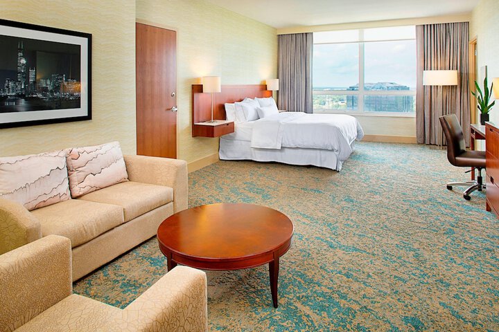 Room 21 of 63