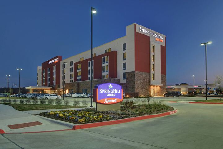 Hotel 2 of 25