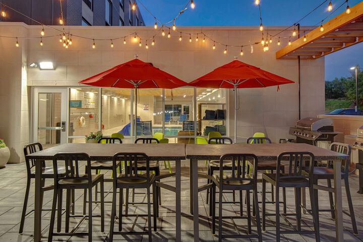 Terrace/Patio 40 of 44