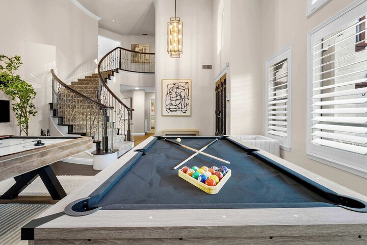 Luxury Pool Home w Theater Games & Mountain View