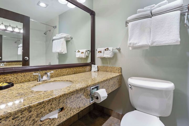 Best Western Plus Ahtanum Inn
