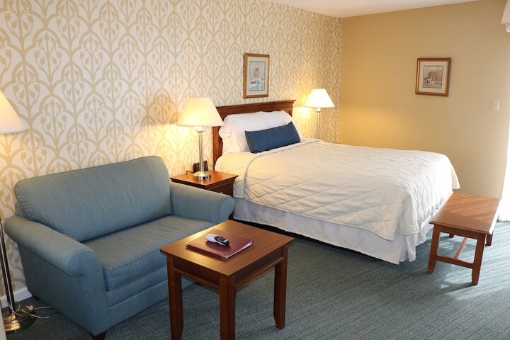 Room 15 of 62