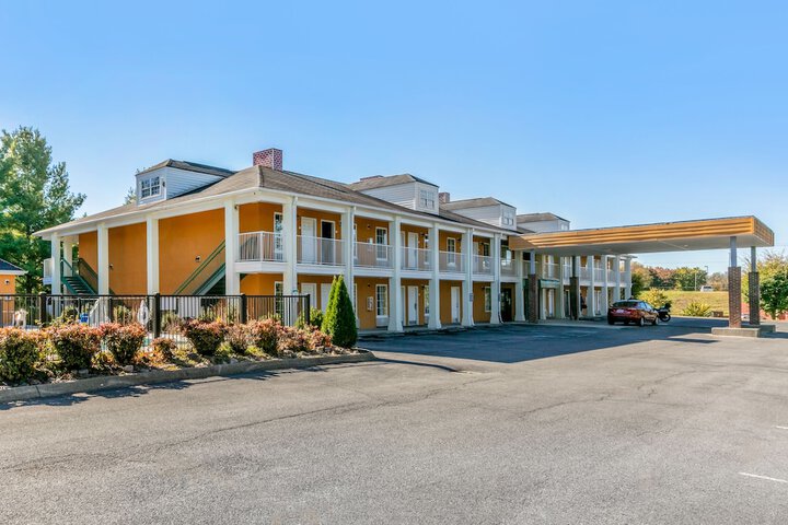 Quality Inn Johnson City I-26 exit 17