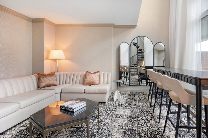 Omni Severin Hotel