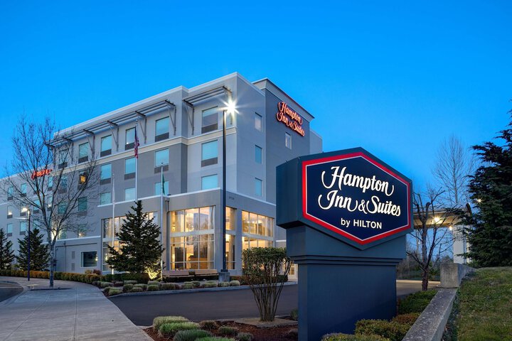 Hotel 3 of 69