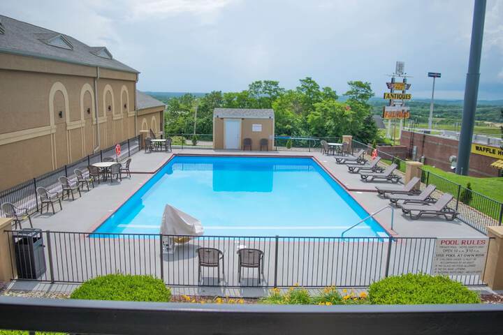 Pool 3 of 25
