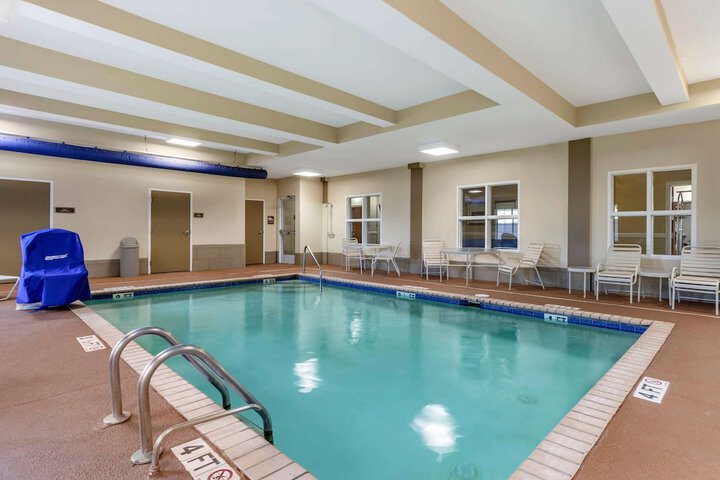 Pool 3 of 26