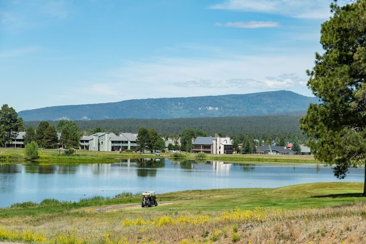 HillSide Inn