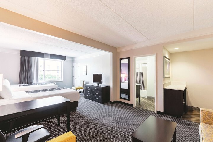 Room 29 of 47