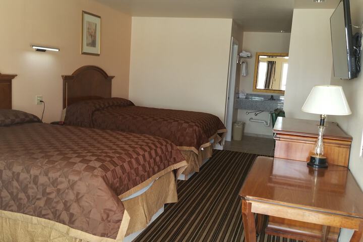 Room 12 of 21