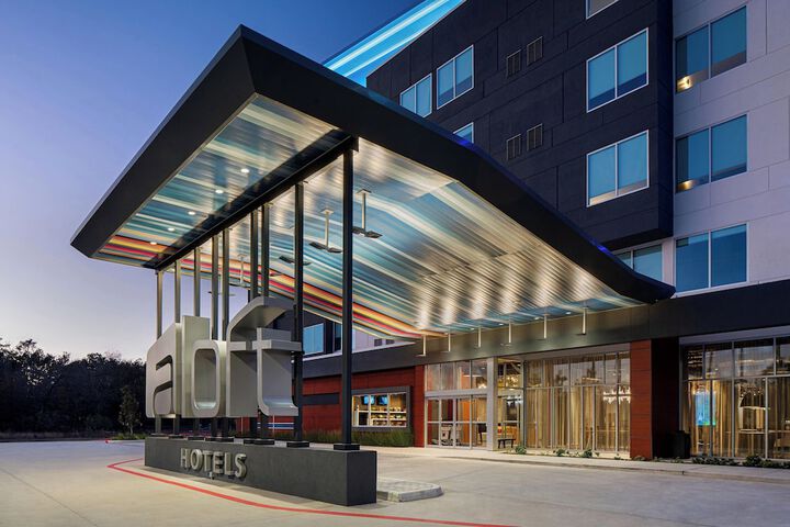 Aloft by Marriott Shenandoah Woodlands Area