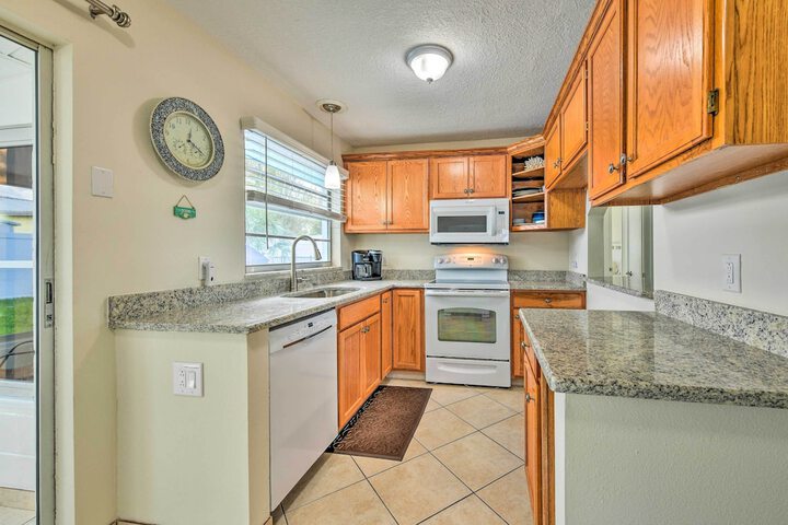 Apollo Beach Gem w / Pool: the Flamingo House'