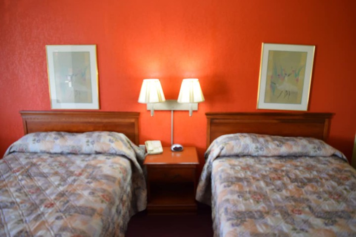 Room 14 of 29
