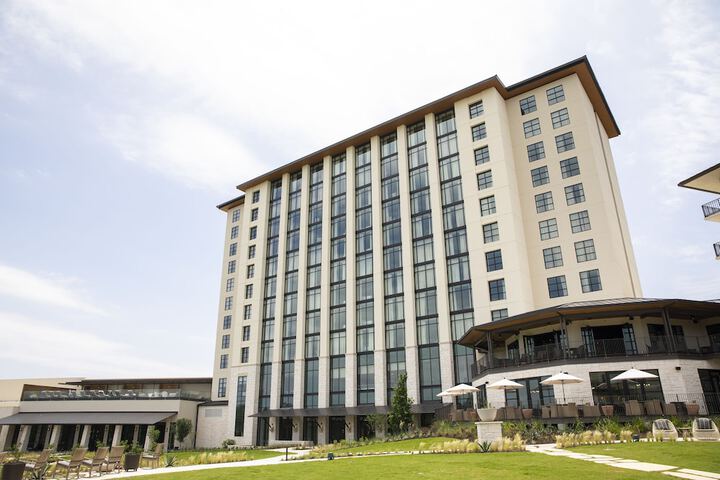 Hotel 8 of 158