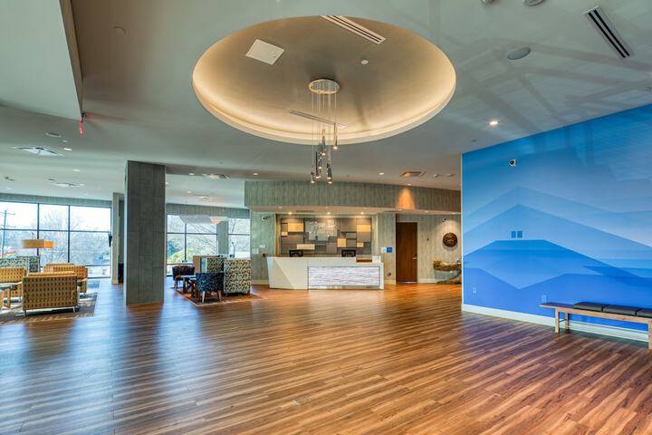 Hotel Interior 16 of 119