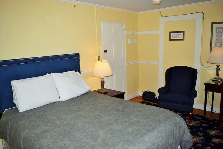 Hotel Interior 20 of 183
