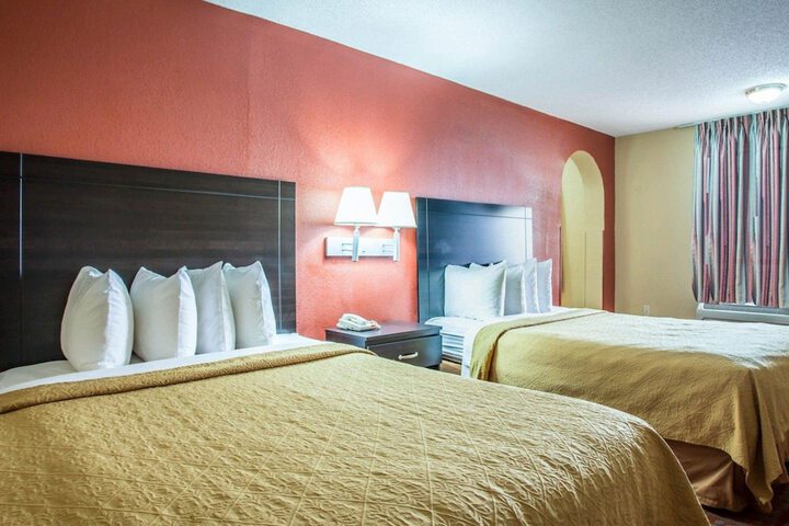 Quality Inn & Suites Monroe