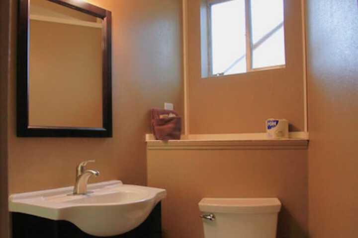 Room 102 of 144