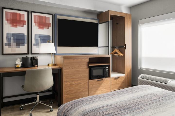 AmericInn by Wyndham Urbana / Champaign University Area