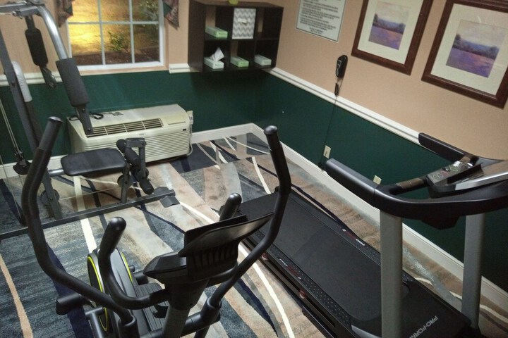 SureStay Hotel by Best Western Brunswick
