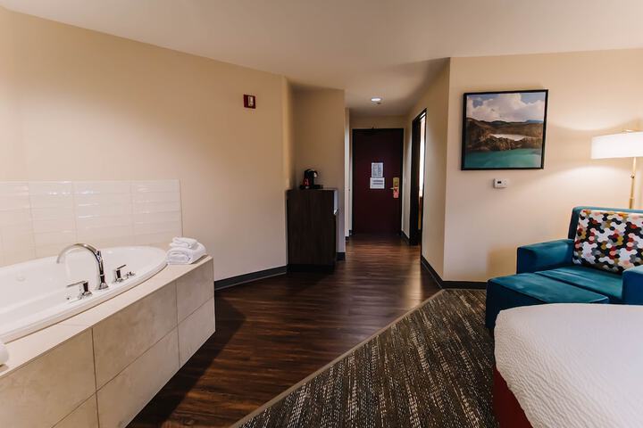 Room 16 of 44
