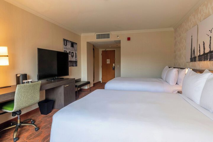 Room 26 of 52