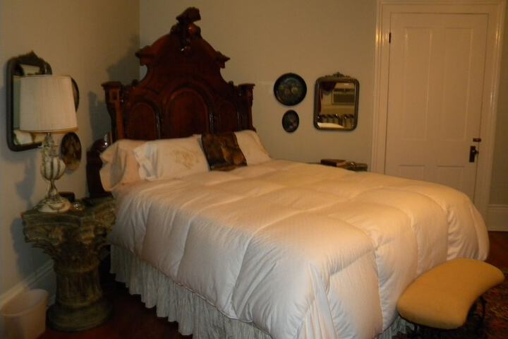 Room 29 of 41