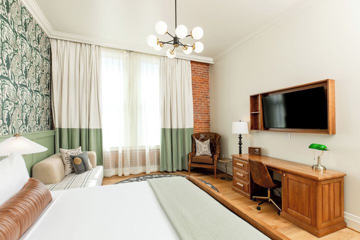Room 20 of 83