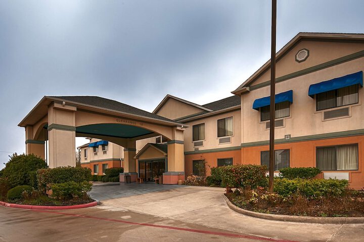 Best Western Executive Inn & Suites