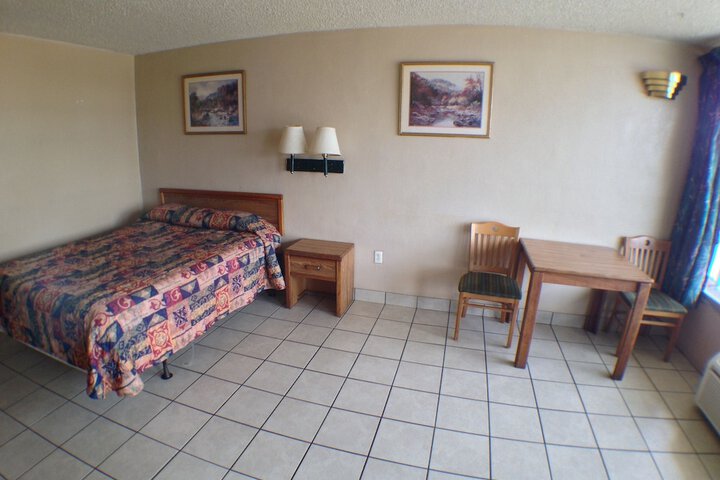 Room 29 of 50