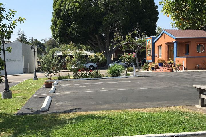 Los Padres Inn