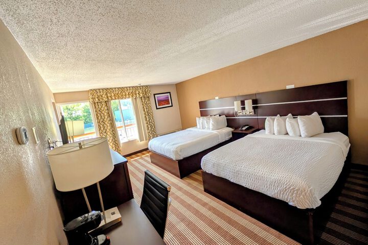 Room 16 of 31