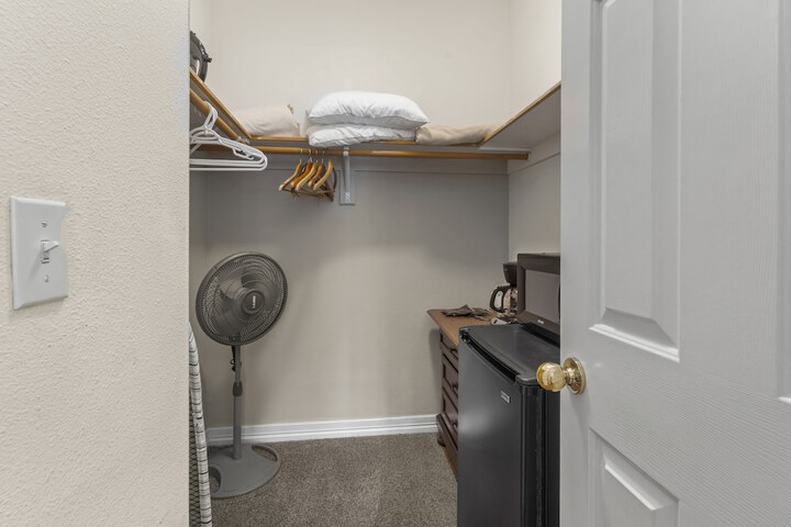 Room 77 of 113