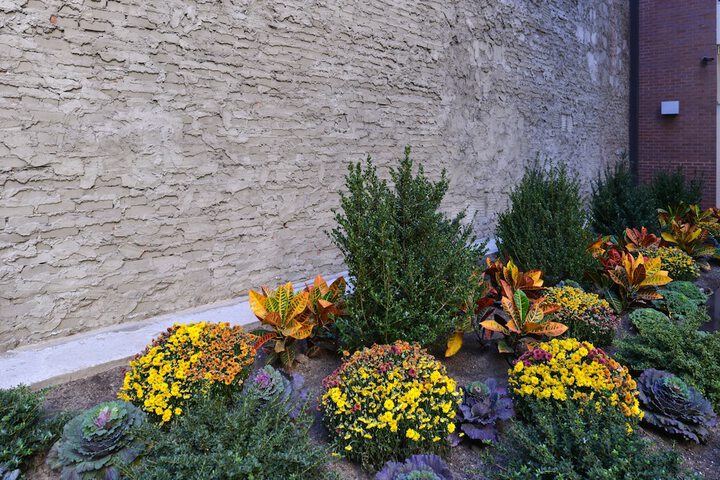 Hotel Exterior 41 of 44