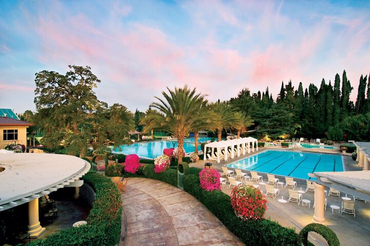 Pool 4 of 34